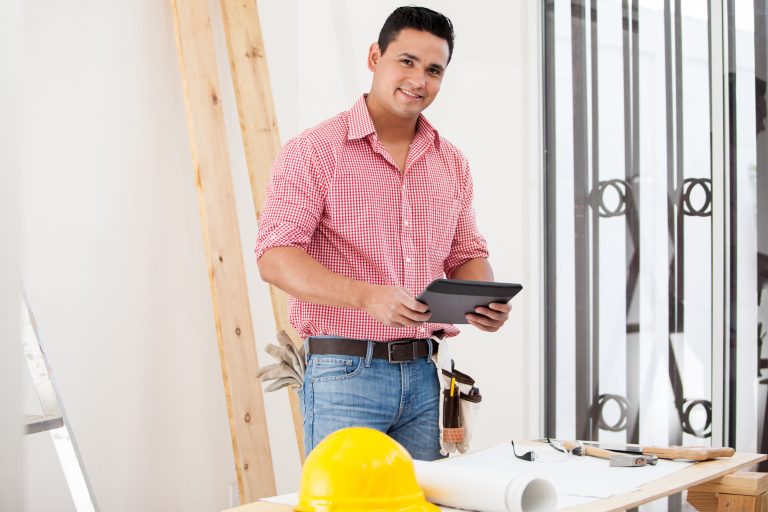 What To Look For When Hiring Remodeling Contractors