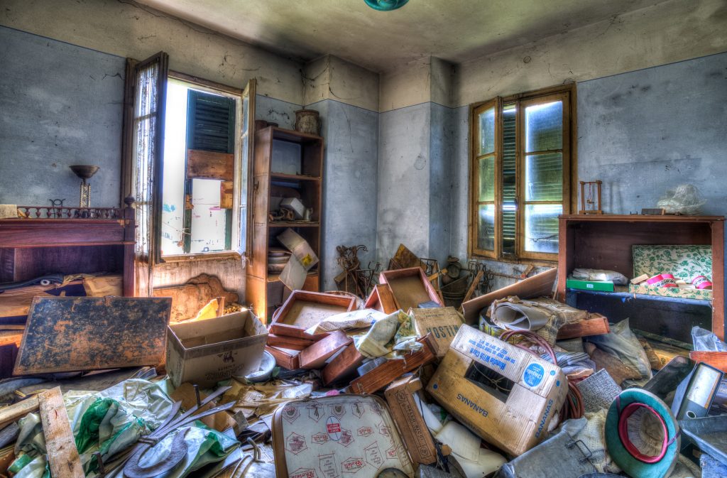 Living With A Hoarder: What You Can Do To Help